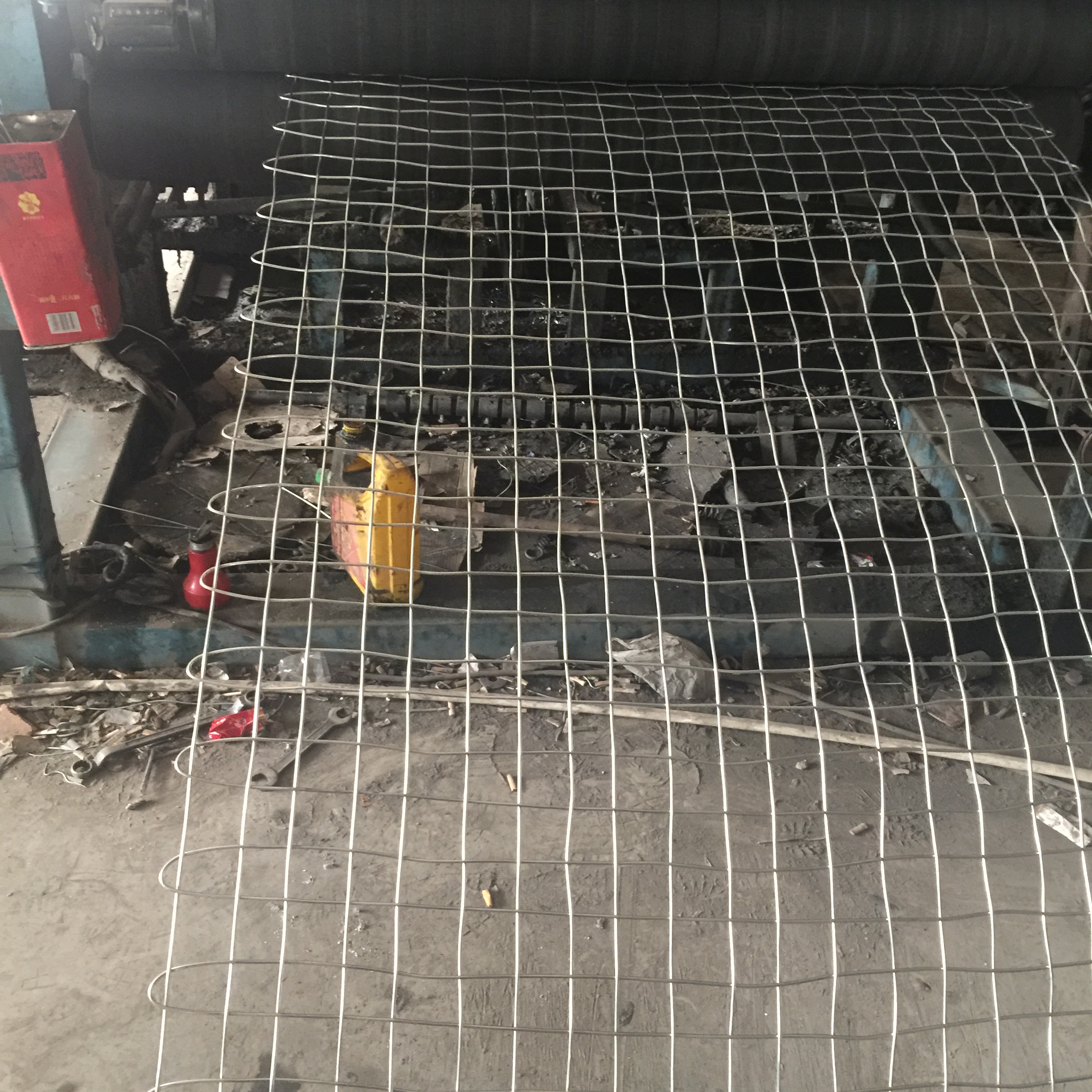 金屬經緯網鍍鋅煤礦經緯編織網圖片2